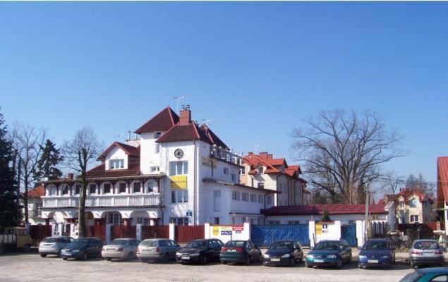 Piaseczno Willa Staropolska エクステリア 写真